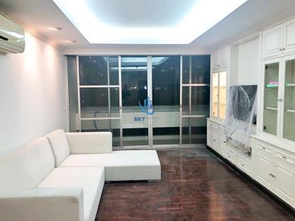 Newton Tower - Sukhumvit 6 -  BTS Nana