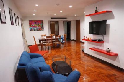  Baan Suanpetch - Sukhumvit 39 - Bts Phrompong