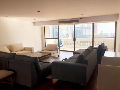Dera Mansion - Sukhumvit 18 - BTS Asoke
