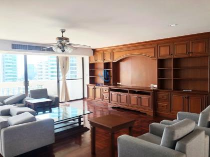 Dera Mansion - Sukhumvit 18 - BTS Asoke