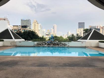 LE PREMIER 1 - BTS Asoke