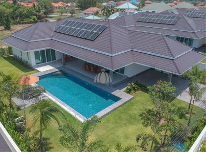 Green Energy Development Pool villa close to PALM HILLS GOLF 