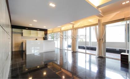 House for Rent near BTS Phrom Phong