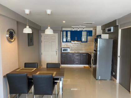 ให้เช่าคอนโด 2 ห้องนอน Brighton Place ซอย ศูนย์วิจัย 6 ใกล้ทางด่วน พระราม 9 Ref. A15210102