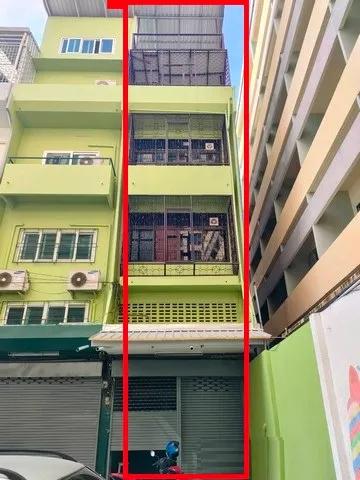 ให้เช่าตึกแถว5.5ชั้นห้องมุมย่านสะพานควายอารีย์ประด