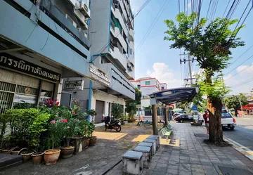 ขายคอนโด พิชัย คอนโดมิเนียม ถนนนครไชยศรี