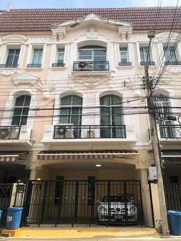 ให้เช่าทาวน์โฮม บ้านกลางเมืองมอนติคาร์โล รัชวิภา ใ