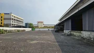 ให้เช่า โกดัง โรงงาน พร้อมออฟฟิศ 2 ชั้น ติดริมถนนบ