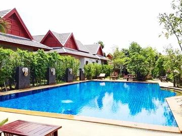 จัดเต็มเฟอร์ 2นอน 2น้ำ หาดแม่รำพึง1กม. ขายรีสอร์ท์