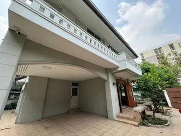 ให้เช่าบ้านเดี่ยว 3 ชั้น 93 ตรว.ลาดพร้าว 87 ใกล้เด