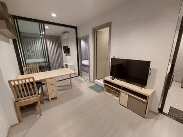 ให้เช่าคอนโด Life Asoke-Rama 9 พร้อมเฟอร์และเครื่อ