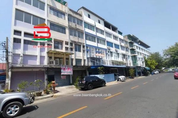 อาคารพาณิชย์ โครงการ วิเศษสุขนคร เนื้อที่ 22.8 ตรว