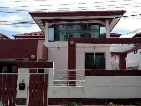ให้เช่า บ้านเดี่ยว 2 ชั้น หมู่บ้านอารีน่าการ์เดนท์