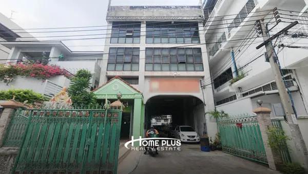 ที่ดินพร้อมโฮมออฟฟิศ3ชั้นและโกดังเก็บสินค้า