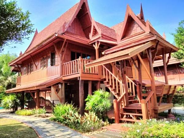 Hot DEAL!! Thai-Style Pool Villa in Thalang