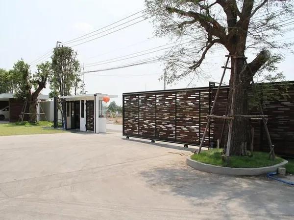 ให้เช่าโกดัง 1,200 - 4,000 ตรม. เขต Free zone ปลอด