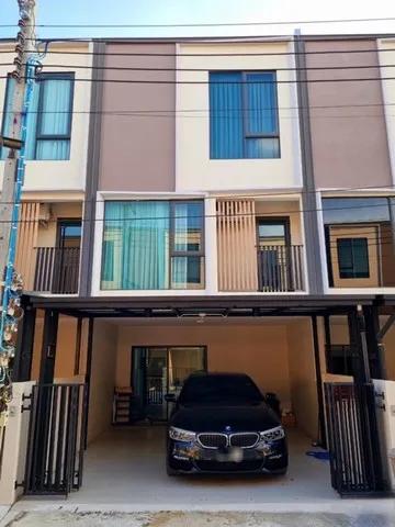 ให้เช่าทาวน์โฮม 3 ชั้น ม.Altitude Kraf Bangna