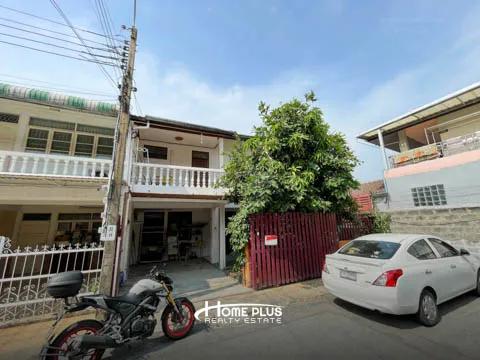 หมู่บ้านธนะสิน โครงการ6 ซอยนวมินทร์68 (หลังริม)