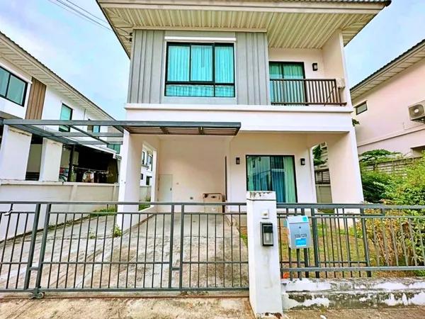 บ้านแฝดพร้อมอยู่ 2 ชั้น ทำเลลาดกระบัง – สุวรรณภูมิ
