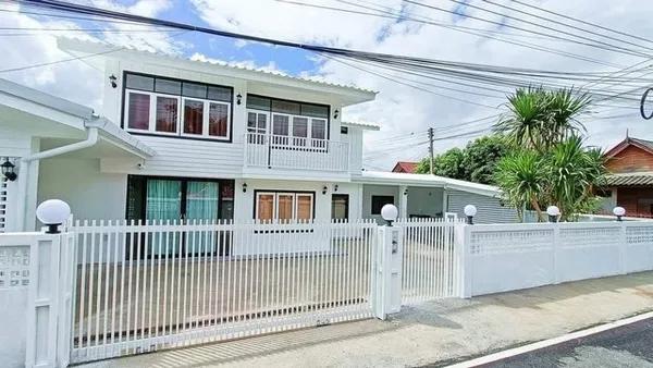 ขายบ้านพักตากอากาศ พร้อมสนามหญ้า เชียงใหม่
