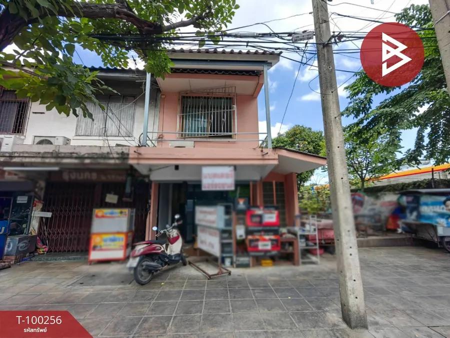 ขายอาคารพาณิชย์ 2 ชั้น ถ.เจริญนคร เนื้อที่ 13 ตร.วา คลองสาน กรุงเทพมหานคร